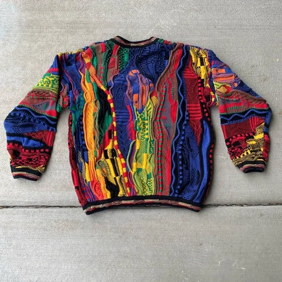 Vintage Tundra Sweater - Picture 2 of 8